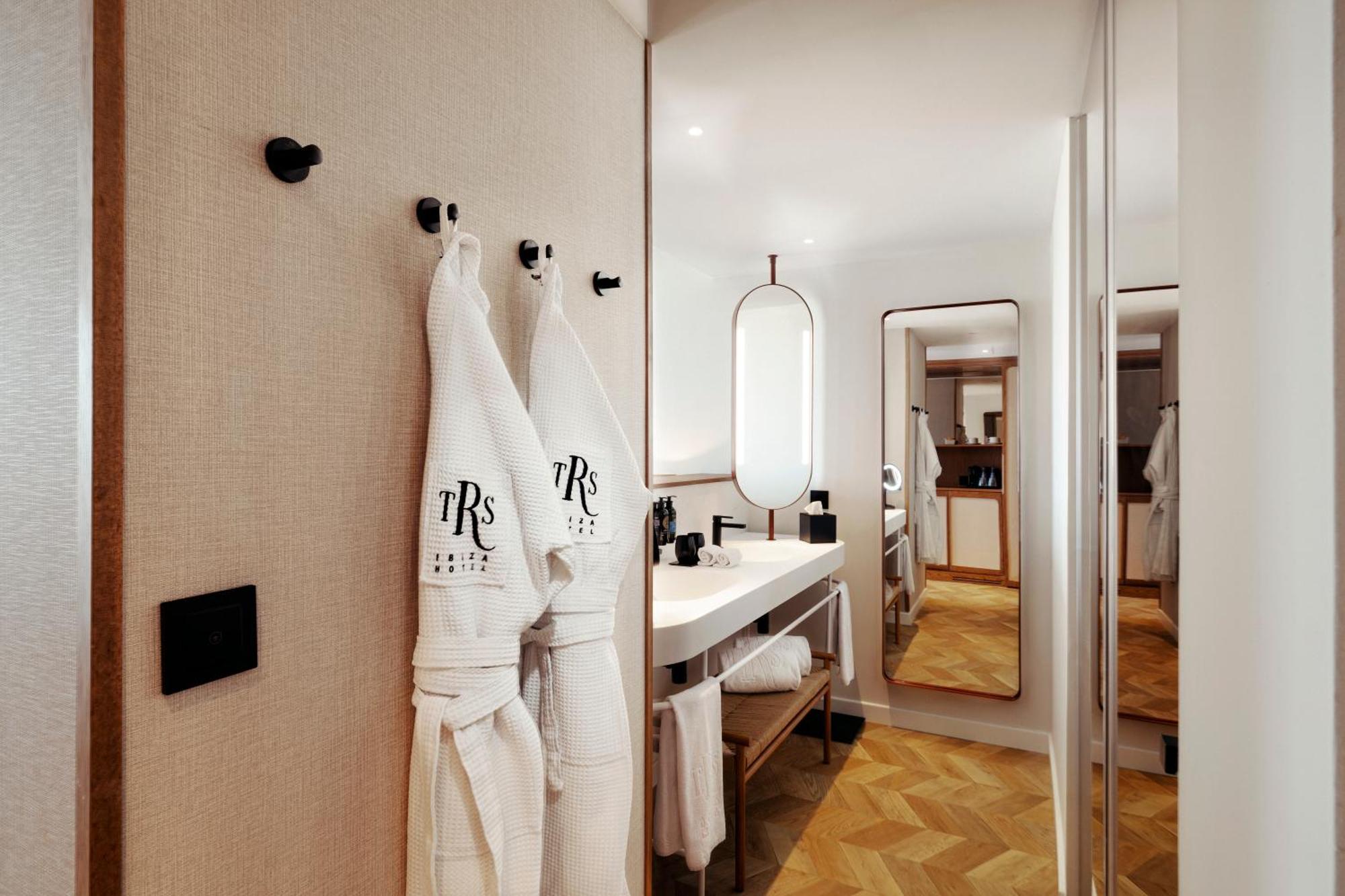 Sant Antoni de Portmany The Signature Level At Trs Ibiza Hotel (Adults Only) מראה חיצוני תמונה
